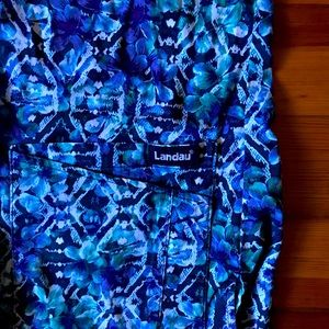 Landau size medium scrub top